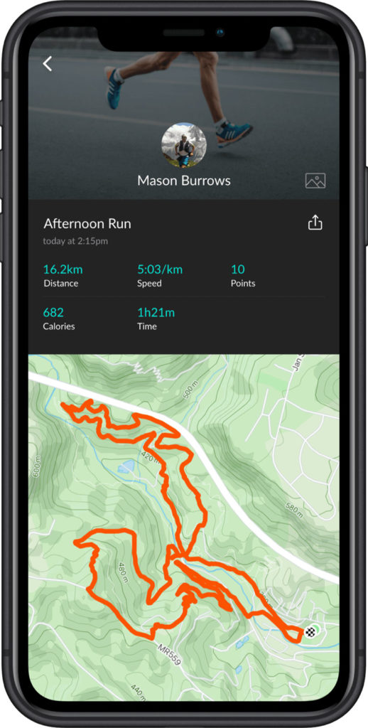 Track running on Fitlink app.
